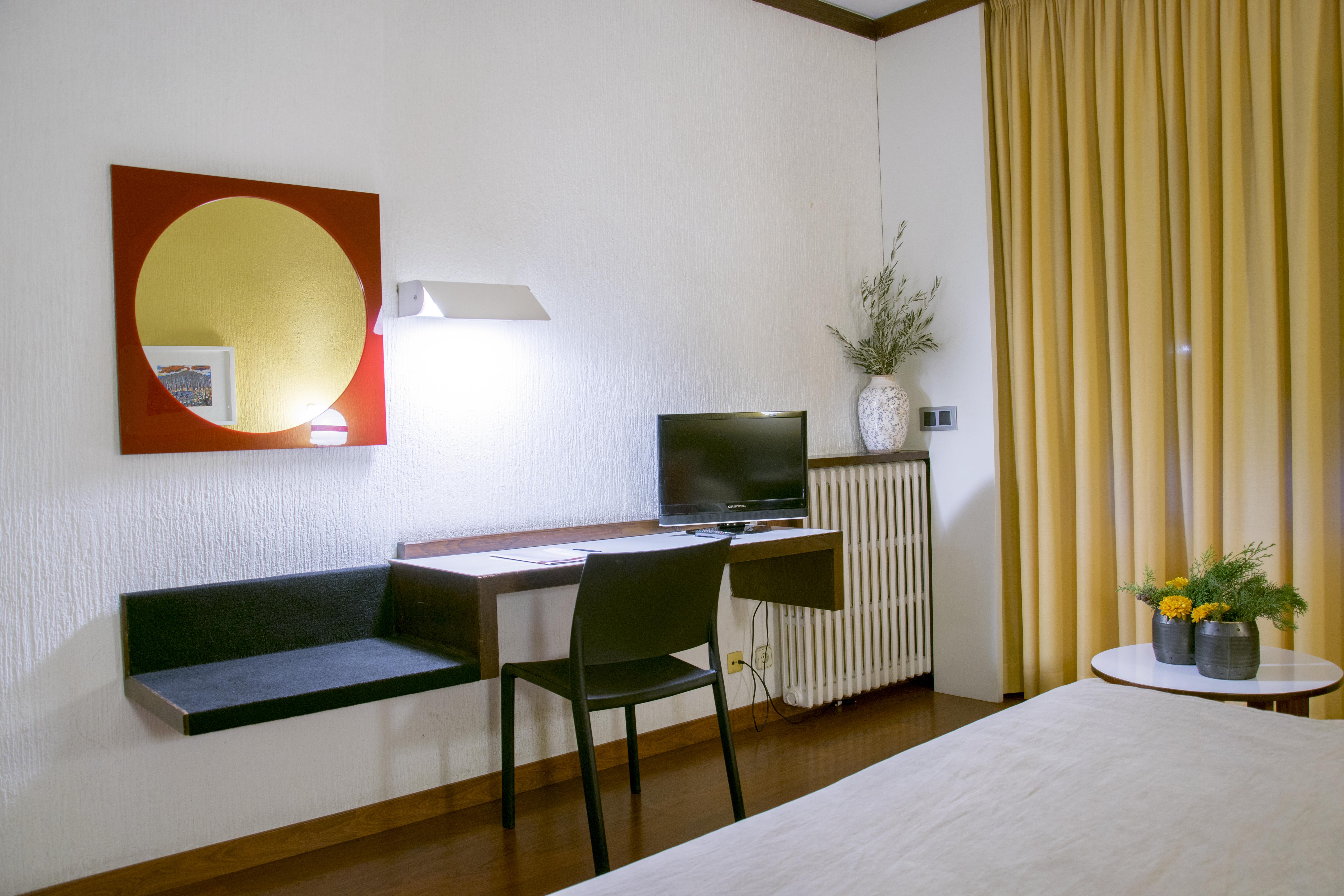 Hotel America Igualada Exterior photo