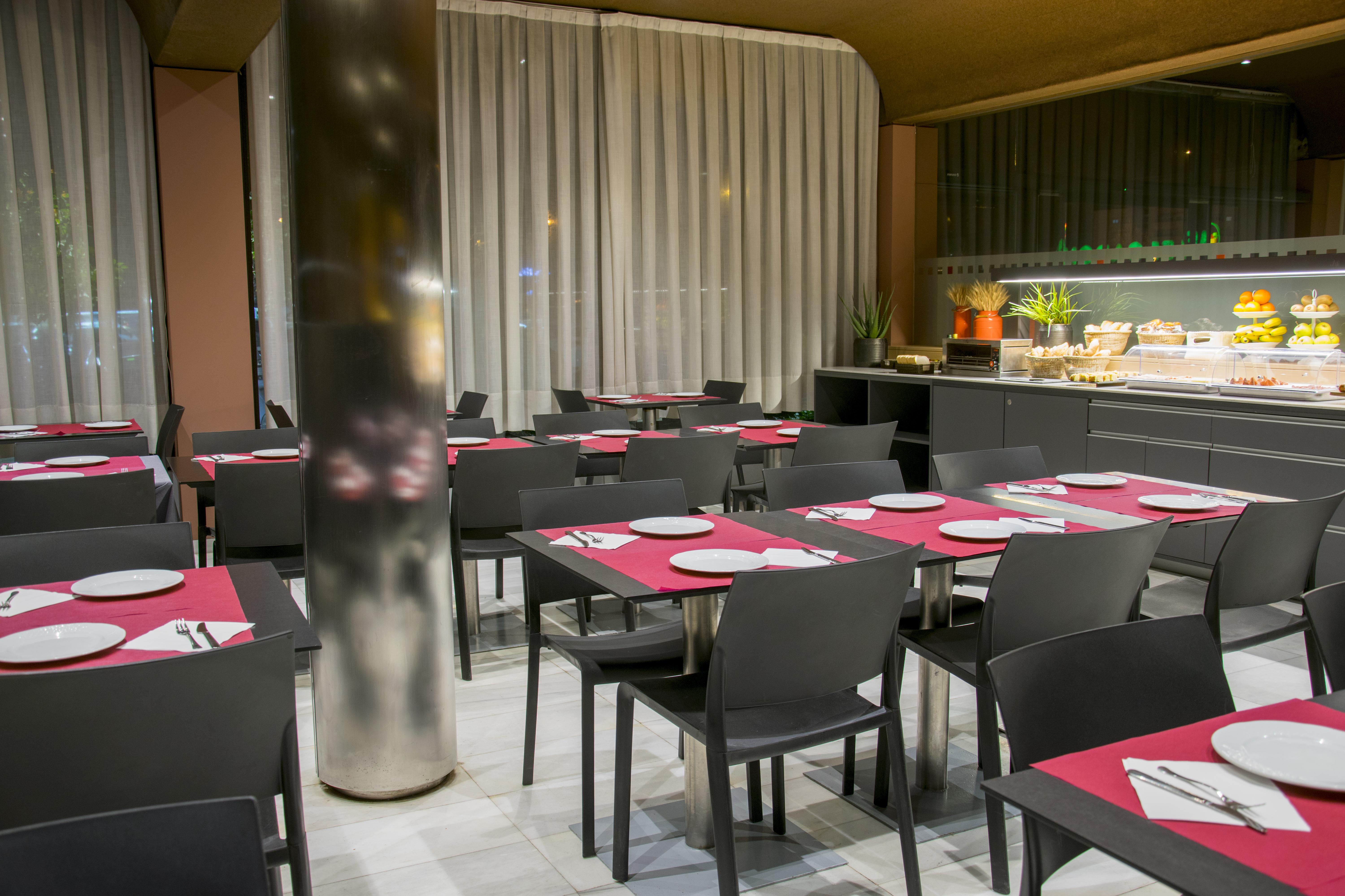 Hotel America Igualada Exterior photo